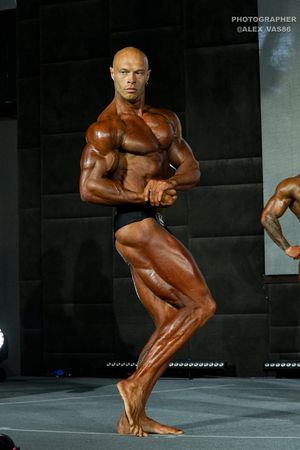 CLASSIC PHYSIQUE +178